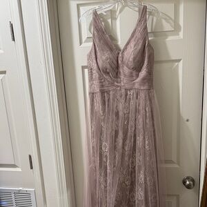 Elegant Lace Evening Gown